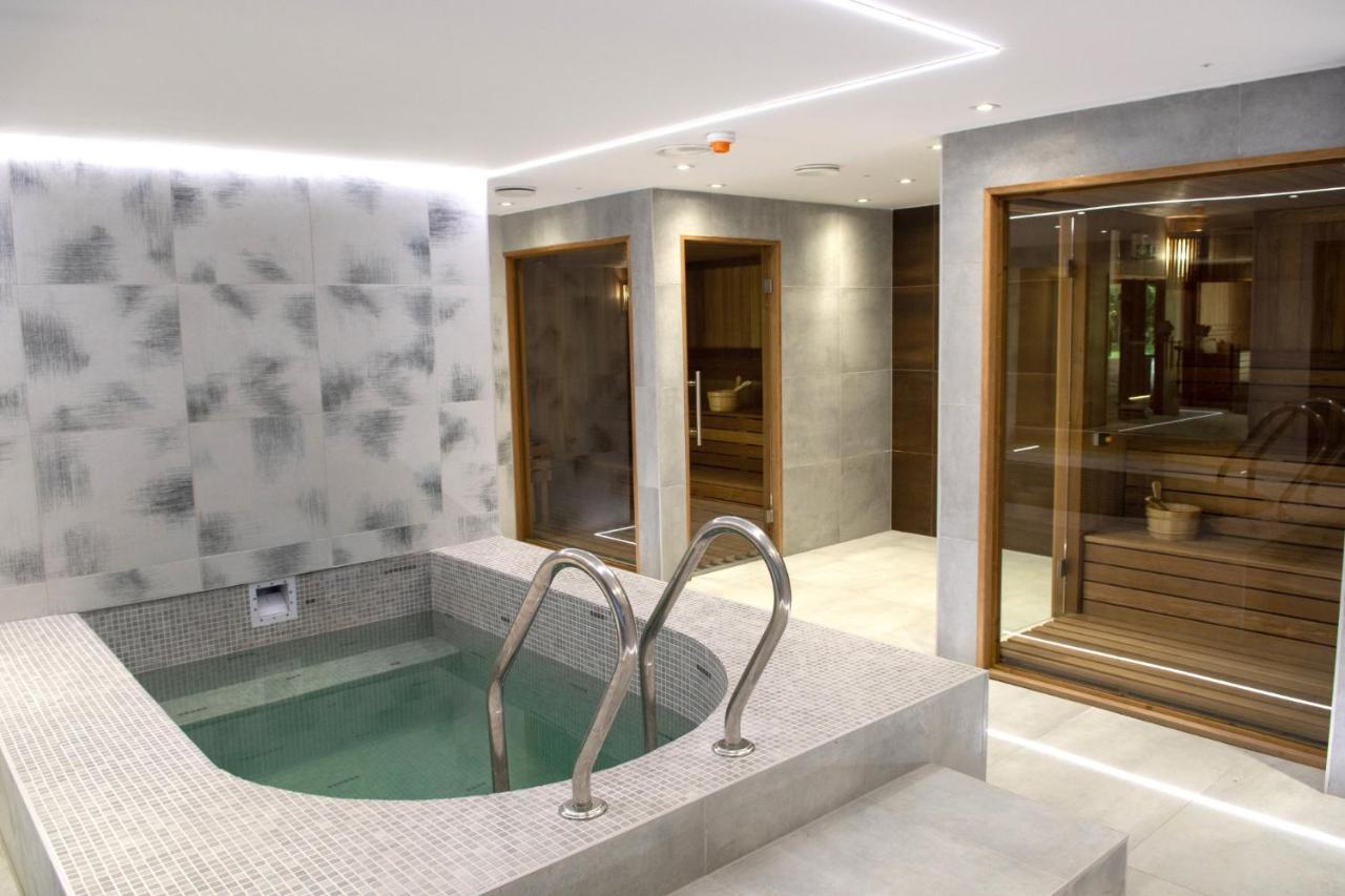 Mf Port Azur Wellness Apartments Siofok Exterior photo